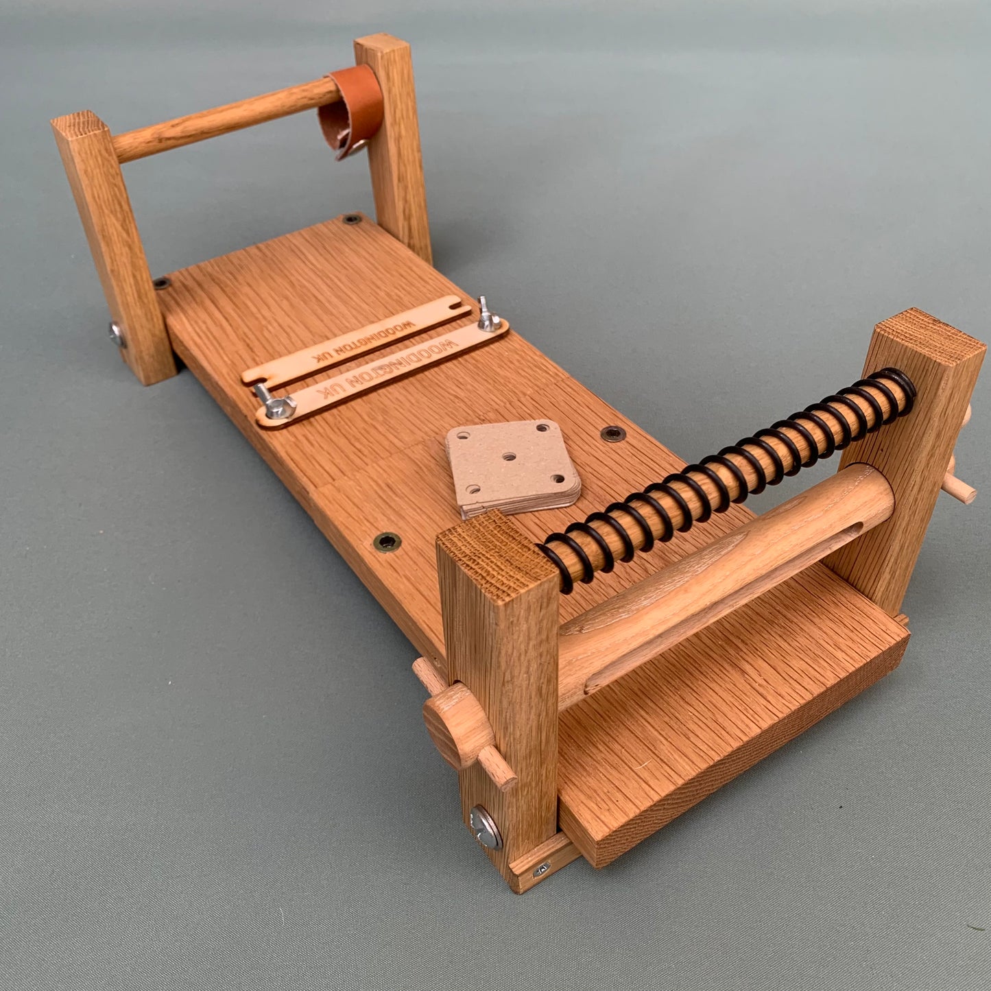 W101 - Folding Tablet Loom